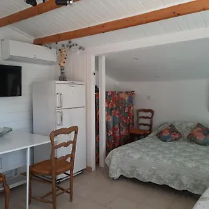 Au Pied Du Mont Ventoux Chalet Mormoiron